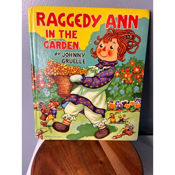 Raggedy Ann in the Garden – Johnny Gruelle – Westfield Classics Illustrated Book - Picture 2 of 6